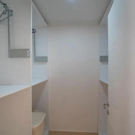 Crystal River Residence شقة